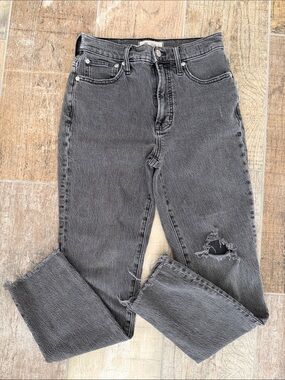 Madewell The Perfect Vintage Jean Size 24 Black Distressed